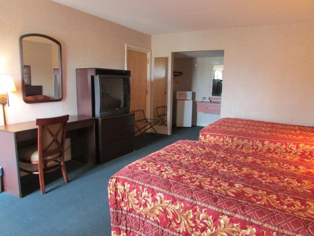 New Valdosta Inn And Suites חדר תמונה